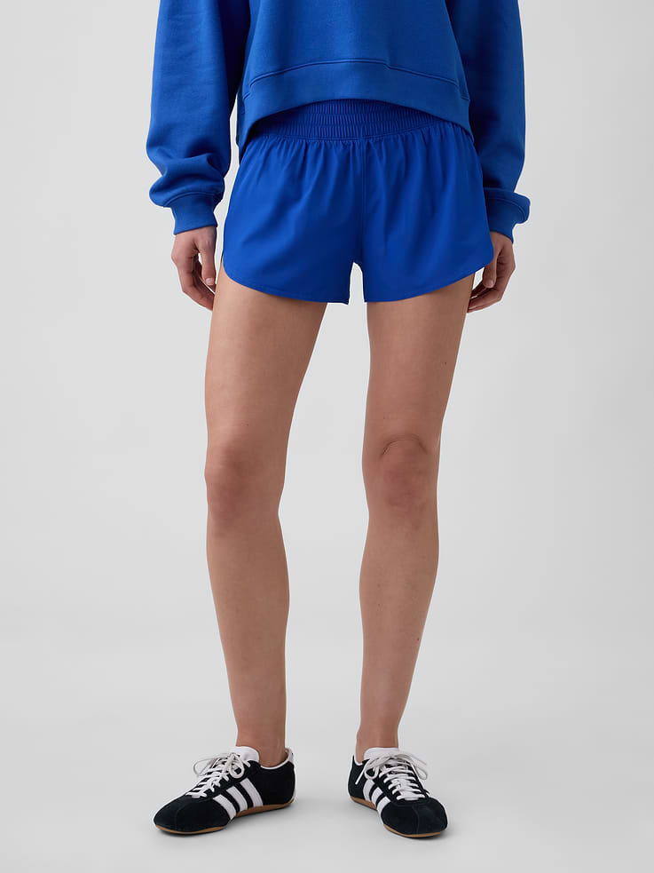 Image 3 of 5, GapFit 3" Mid Rise Runaround Shorts