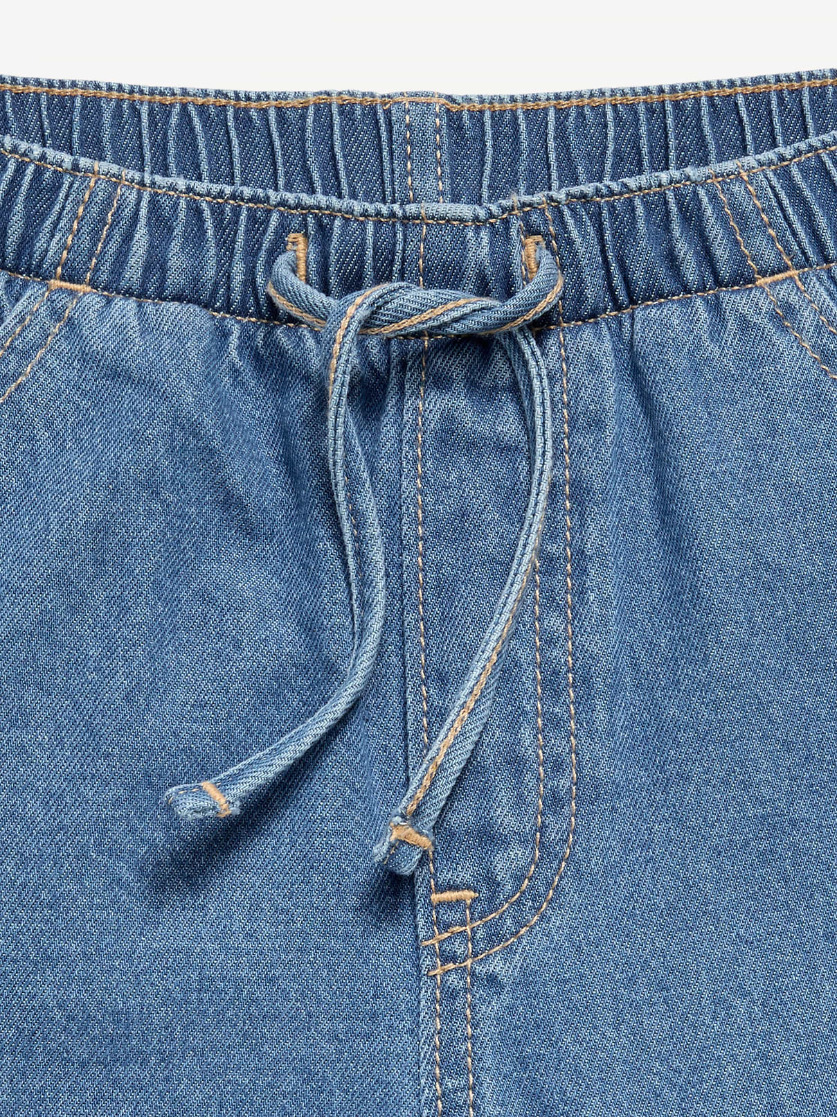 L'image numéro 5 présente Jean en denim coupe très généreuse à jambe large à taille extensible pour fille