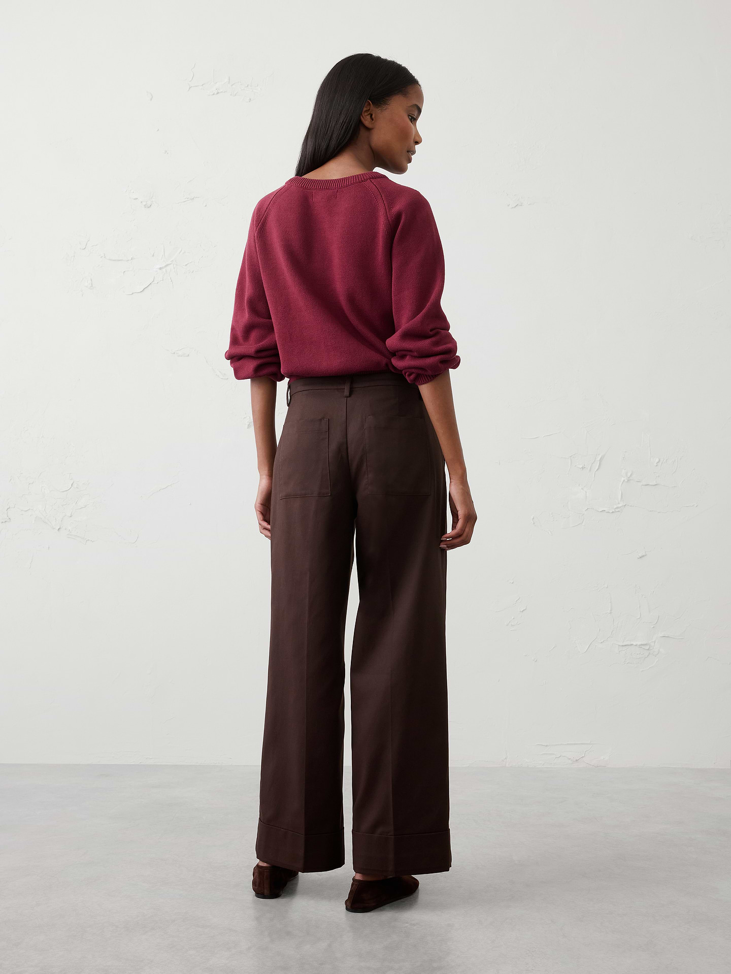 Image number 4 showing, Wide-Leg Mid-Rise Drapey Twill Cuffed Pant