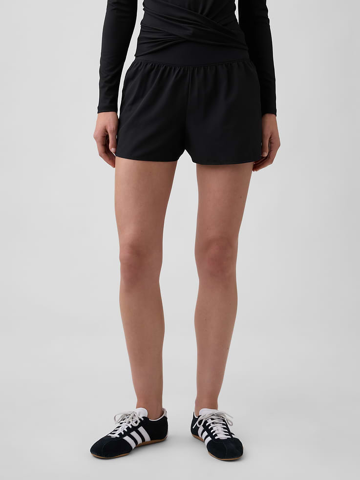 Image number 3 showing, GapFit Studio Recycled 3" Pull-On Shorts