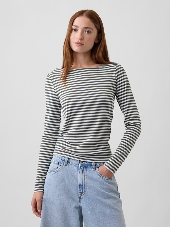 Modern Ribbed Boatneck T-Shirt