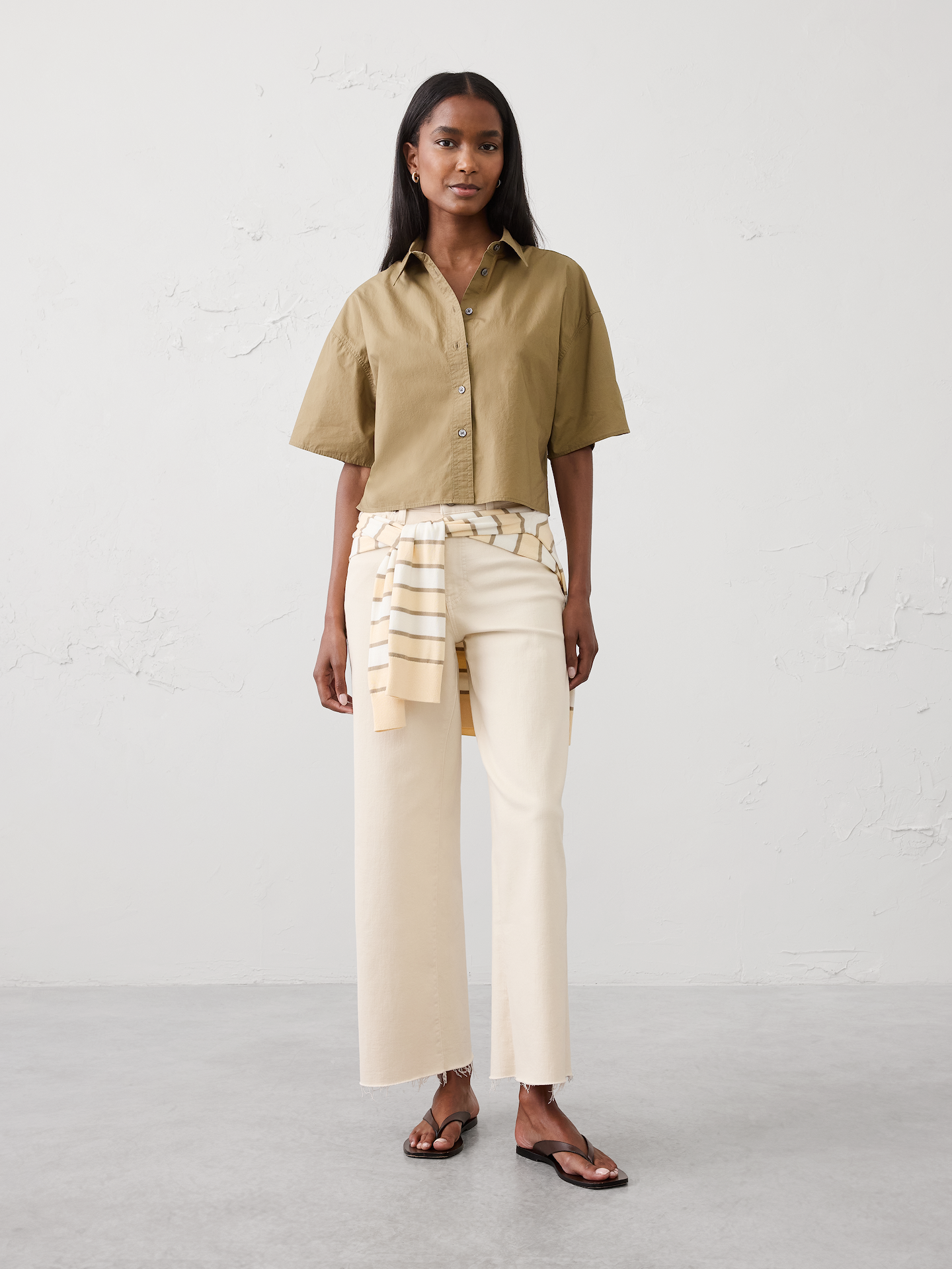 Image number 1 showing, Boxy Cropped Shirt