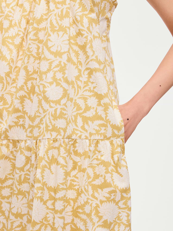 Image number 6 showing, Sleeveless Scoop-Neck Mini Swing Dress