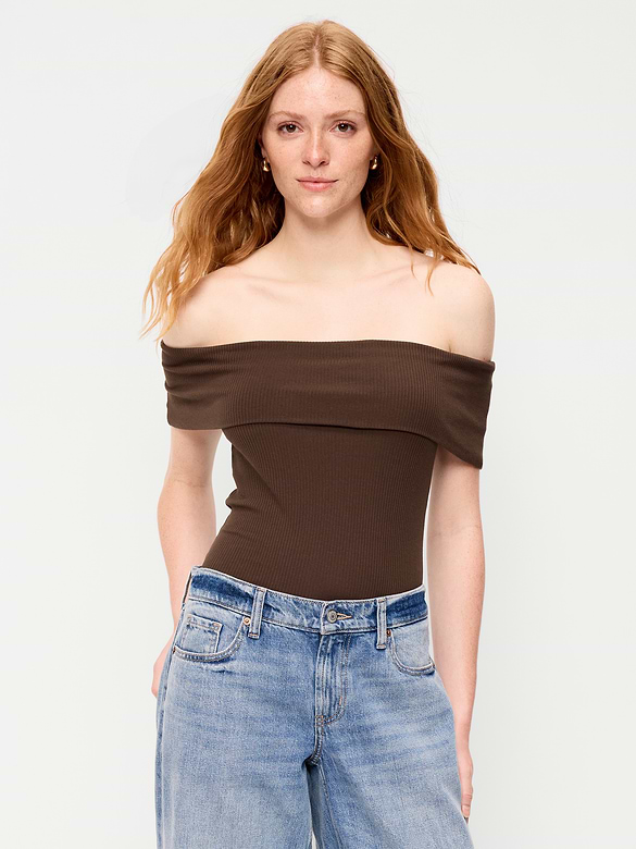 Off-The-Shoulder Fitted Top