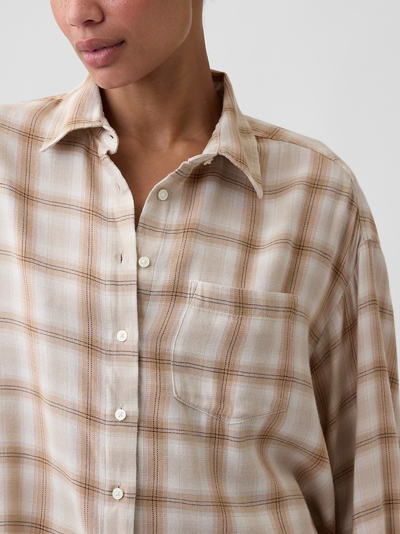 Oversized Shirt in Flannel