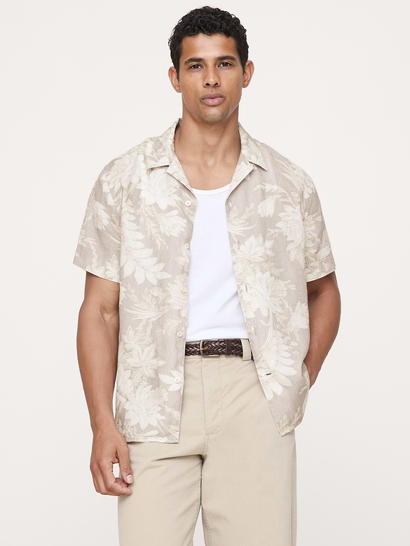 Chemise de vacances classique en lin à motif floral à coupe standard