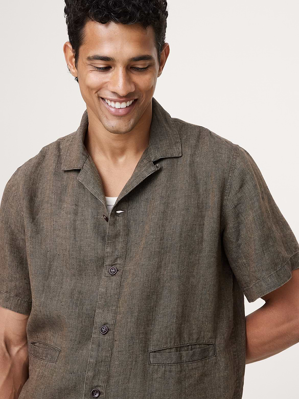Chemise de vacances coupe standard en lin
