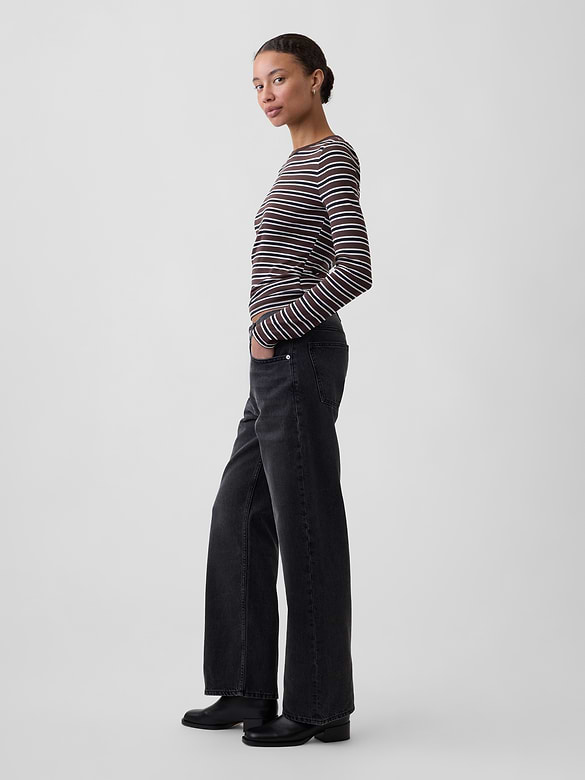 Low Slung Relaxed Straight Jeans
