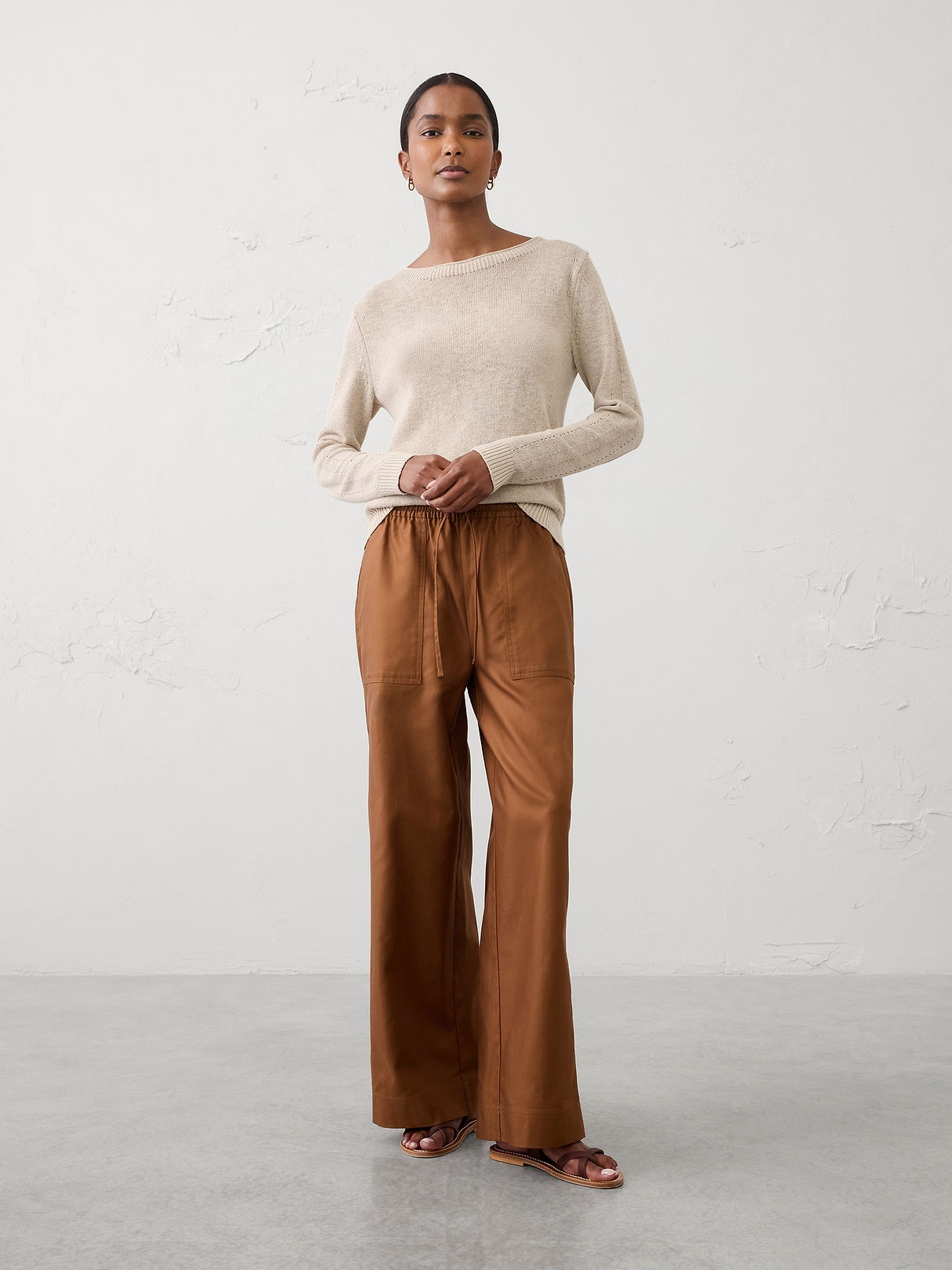 Relaxed-Fit Wide-Leg Mid-Rise Pull-On Twill Painters Pant | Banana