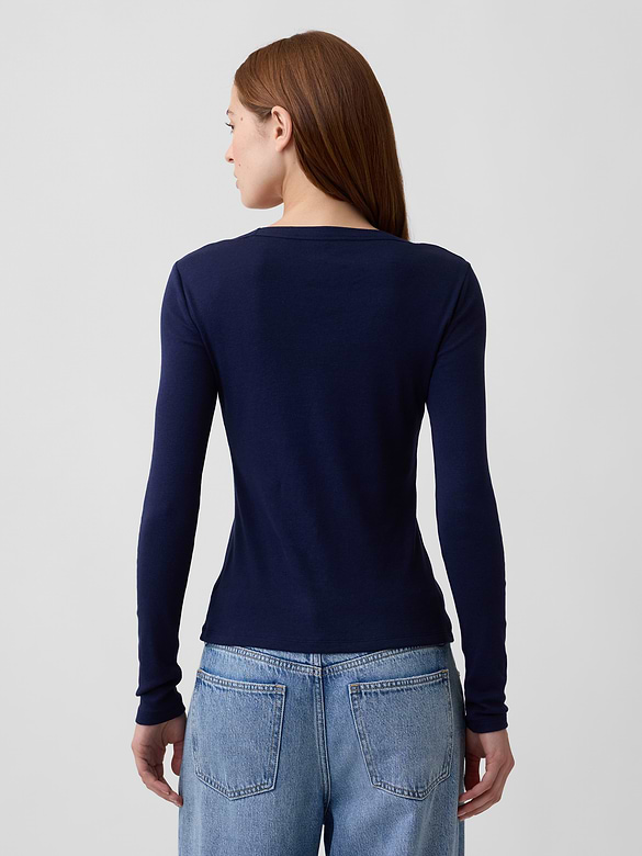 Modern Ribbed V-Neck T-Shirt
