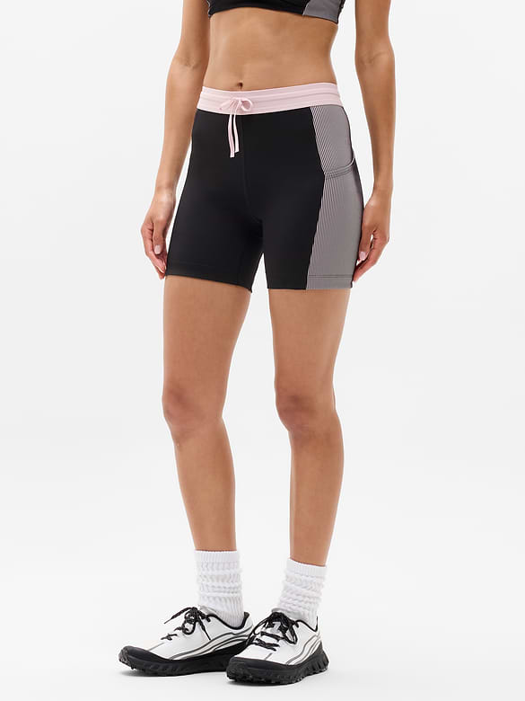 Run Club Ribbed 5" Short