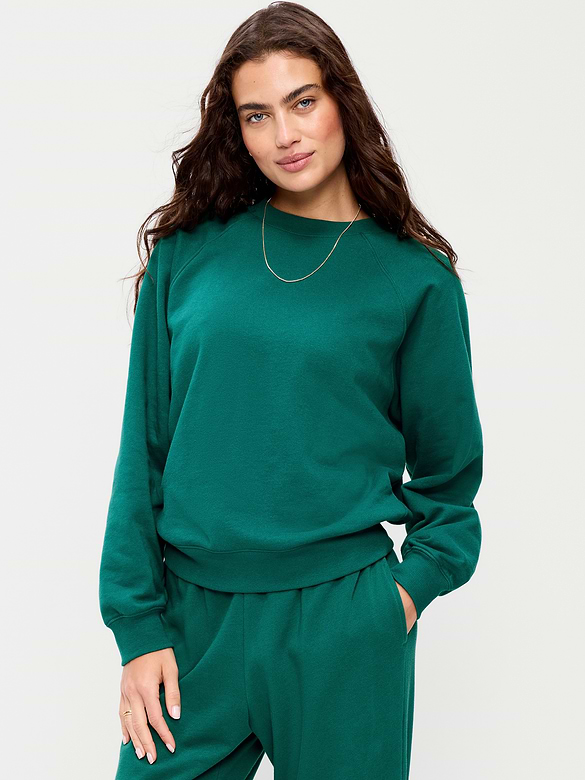 Oversized Raglan Sweatshirt