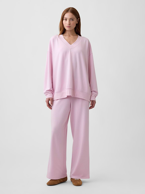 CloudLight Relaxed Wide-Leg Sweatpants