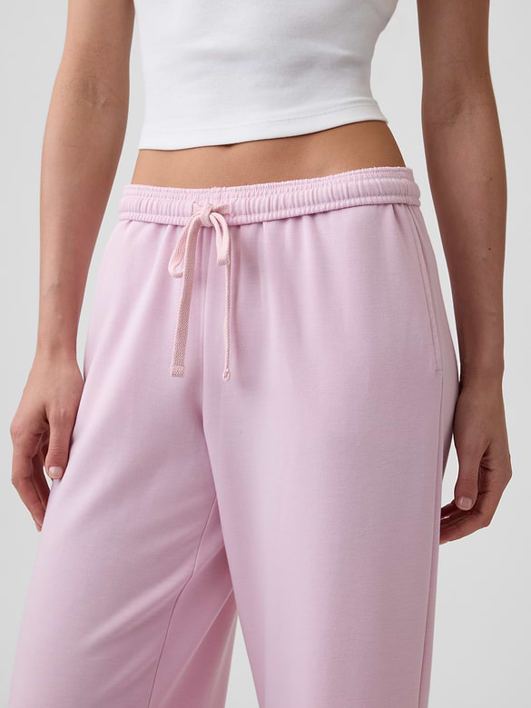 CloudLight Relaxed Wide-Leg Sweatpants