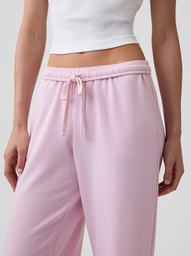Image number 4 showing, CloudLight Relaxed Wide-Leg Sweatpants