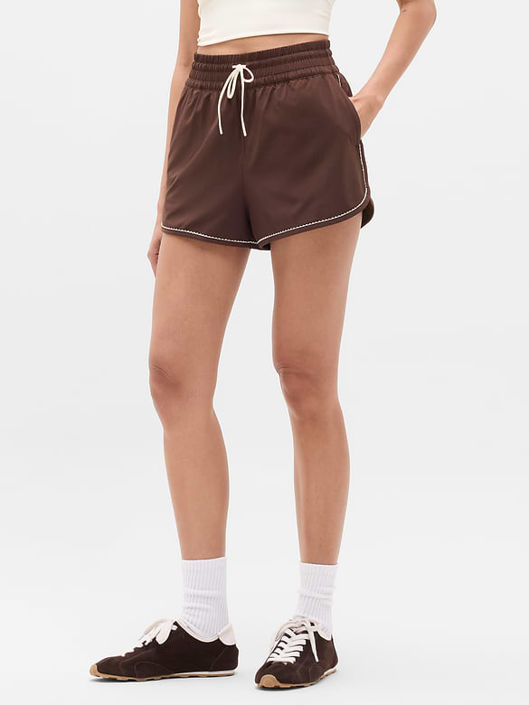 Weekender High Rise Picot 3" Run Short