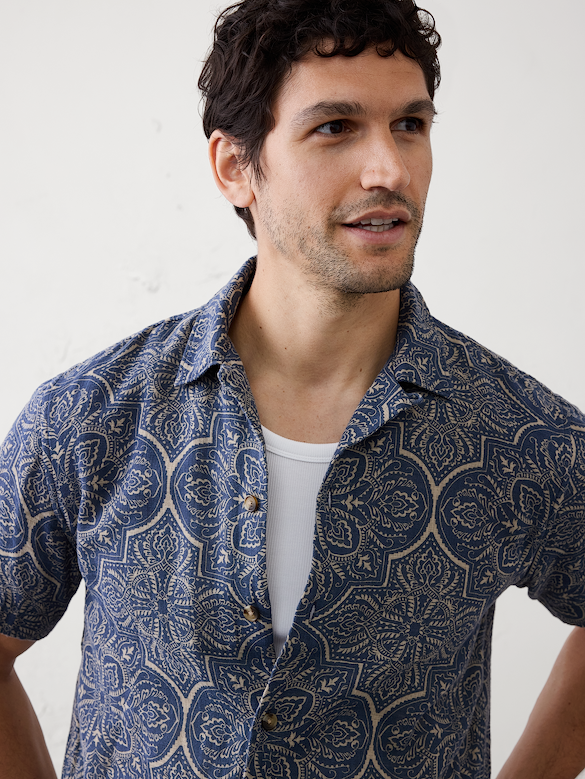 Standard-Fit Coastal Resort Shirt