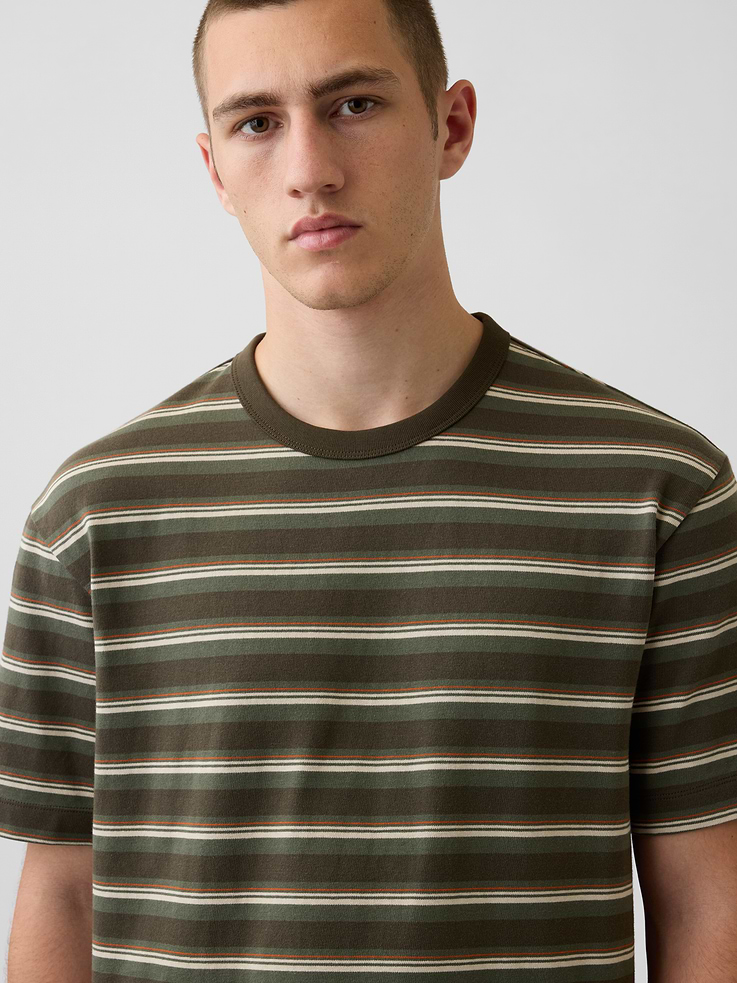 Image number 4 showing, Adult Heavyweight Crop T-Shirt