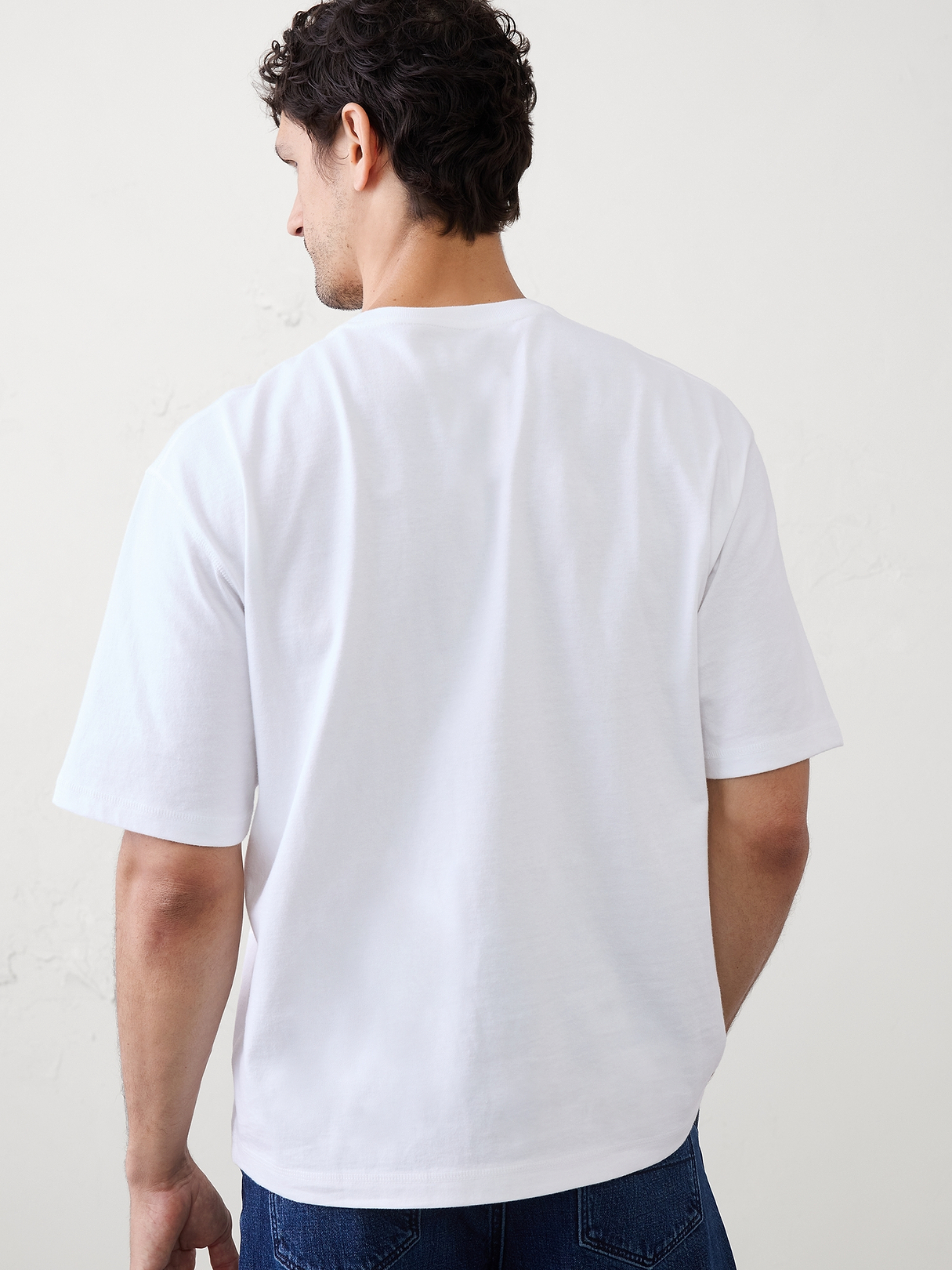 Relaxed-Fit Midweight T-Shirt | Banana Republic Factory