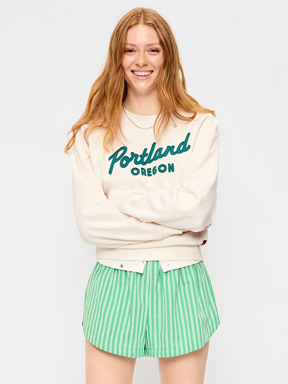 Oversized Raglan Sweatshirt
