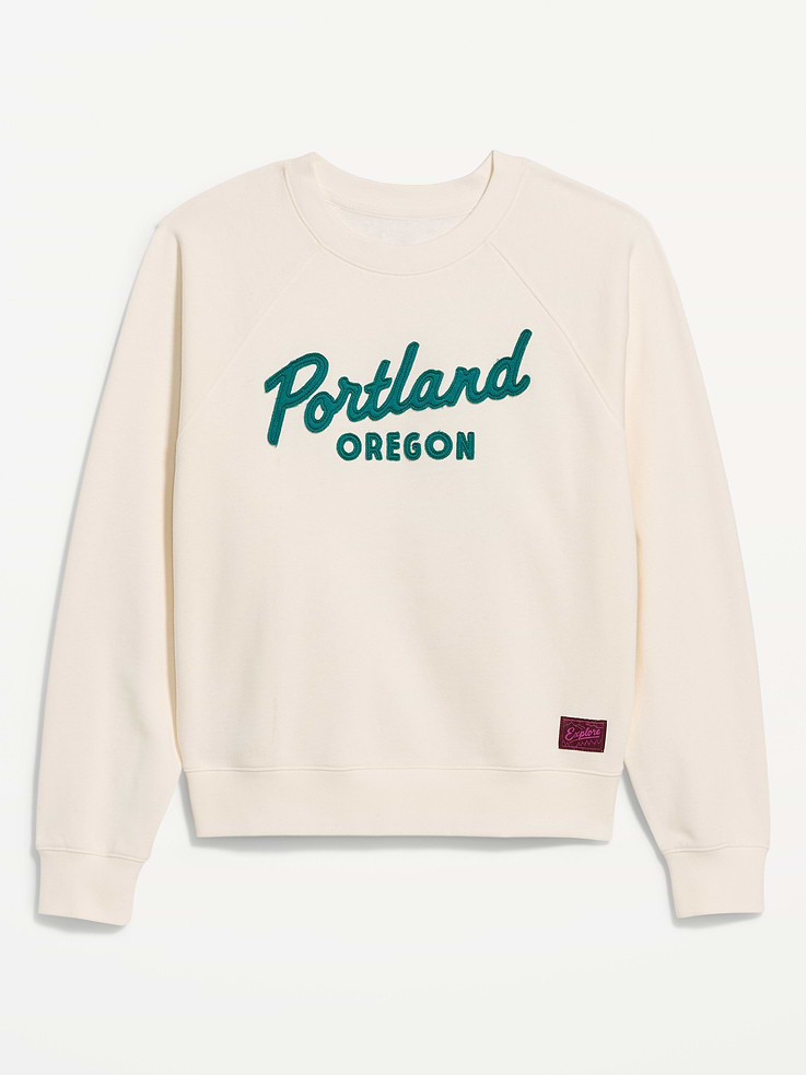 Image number 4 showing, Oversized Raglan Sweatshirt