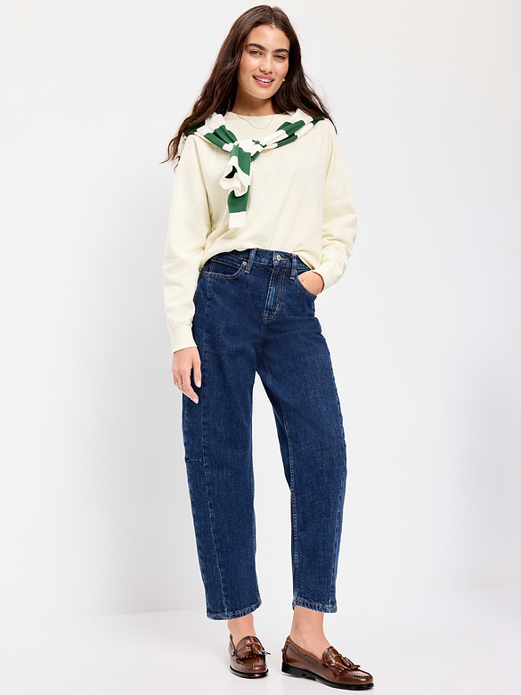 Oversized Raglan Sweatshirt