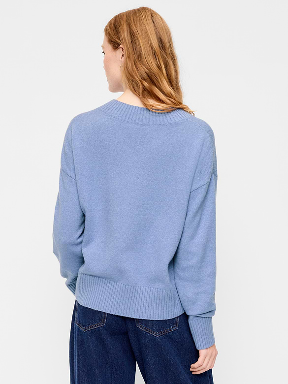 SoSoft V-Neck Sweater