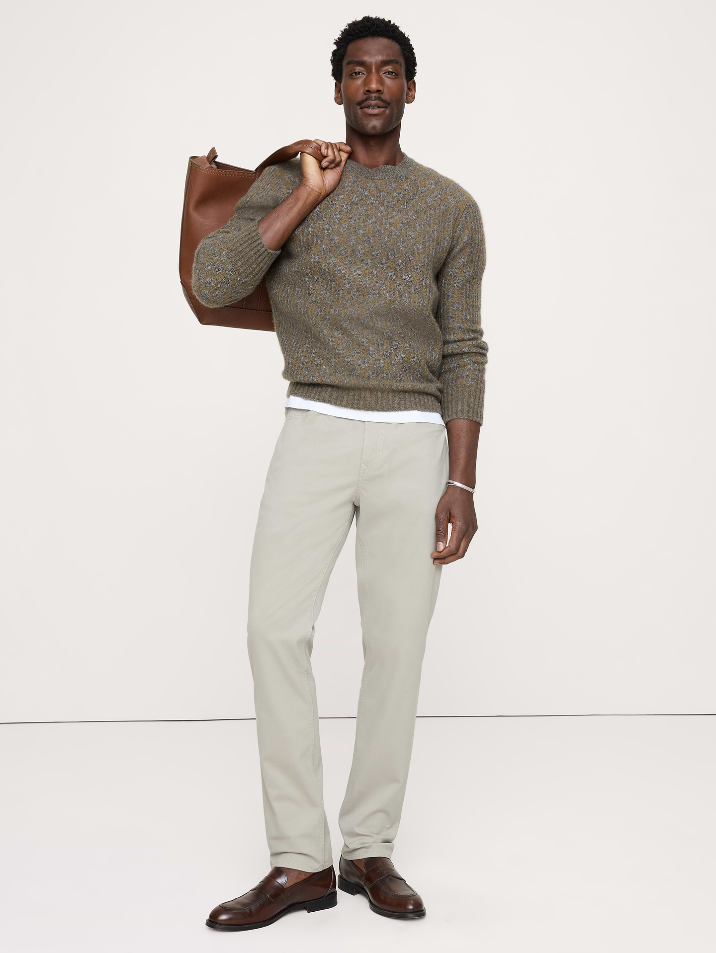 L'image numéro 1 présente Pantalon Voyageur étroit