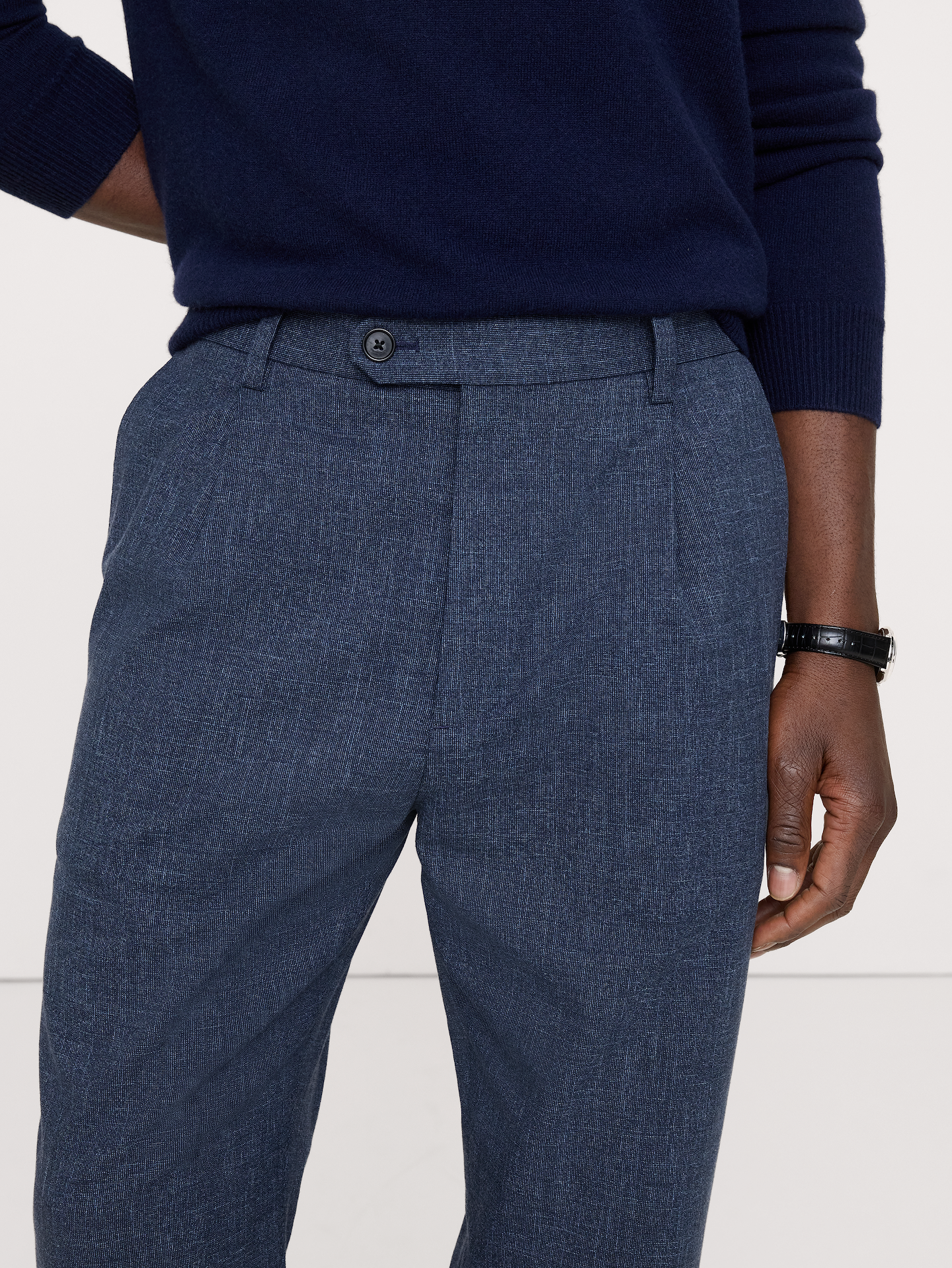 L'image numéro 6 présente Pantalon habillé fuselé infroissable