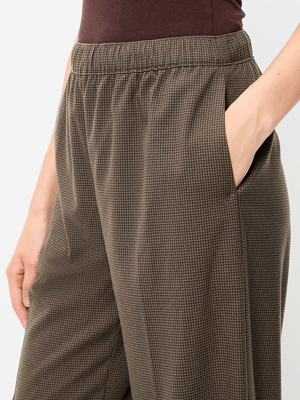 High-Waisted Wide-Leg Trouser