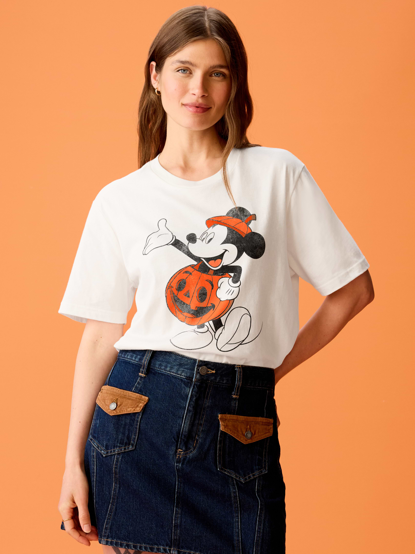 L'image numéro 3 présente T-shirt à imprimé Old Navy x Disney pour adulte