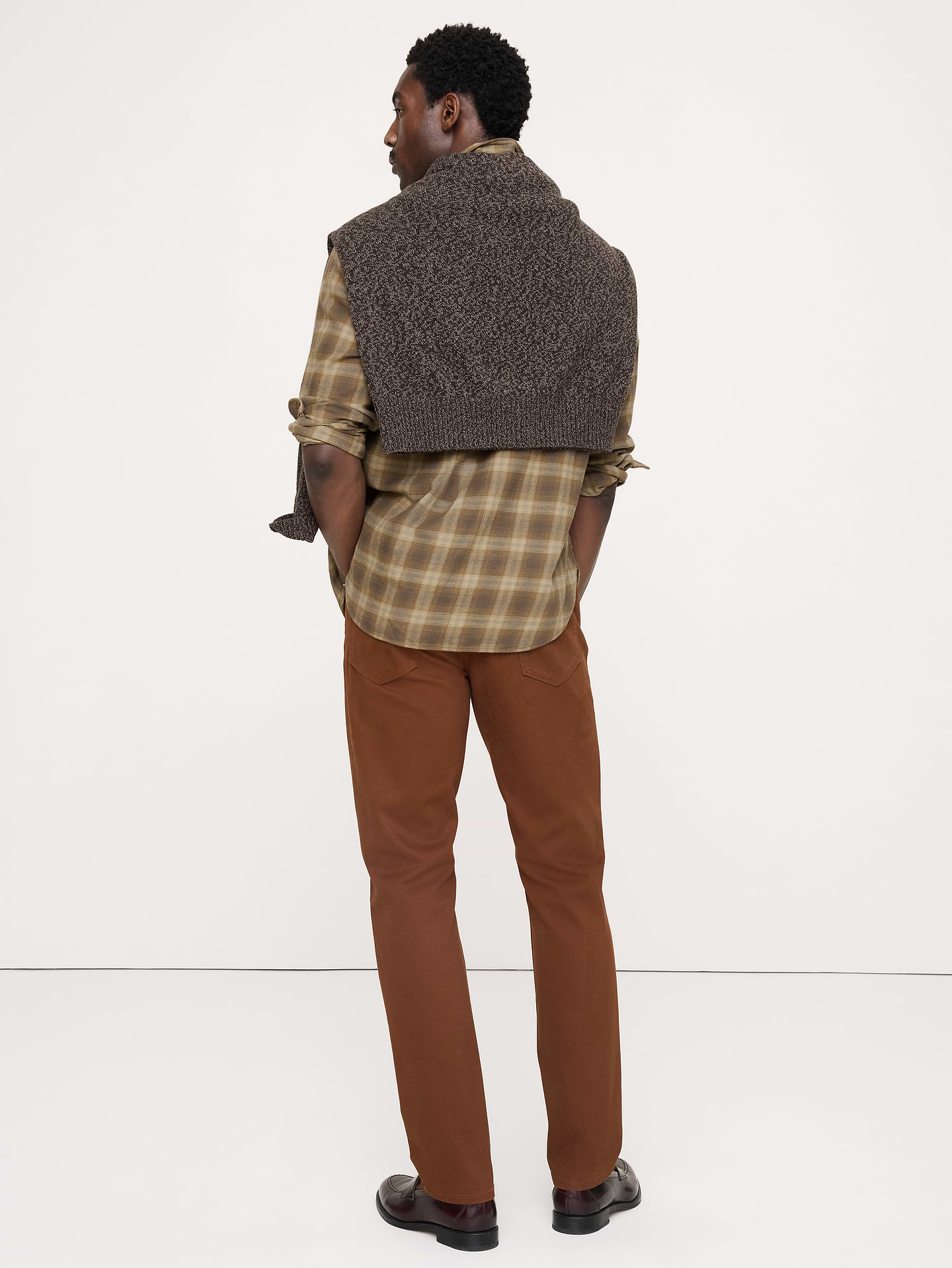 L'image numéro 2 présente Pantalon Voyageur étroit