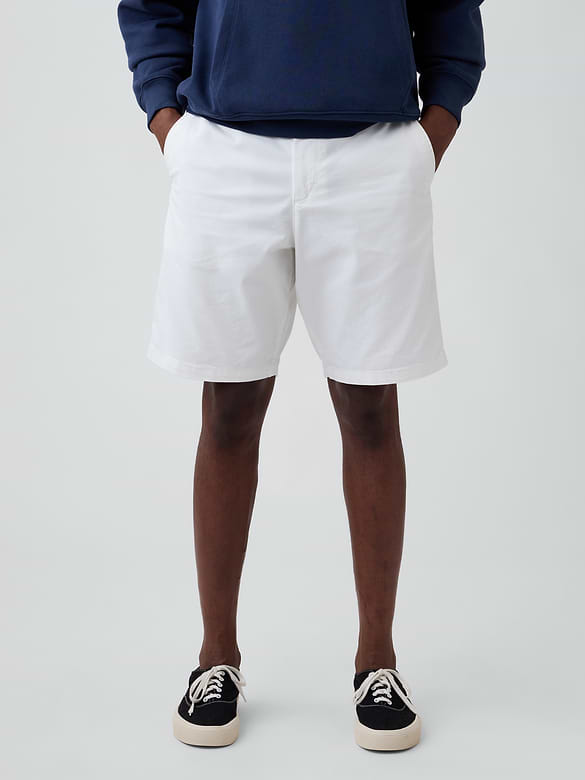 9" Essential Khaki Shorts