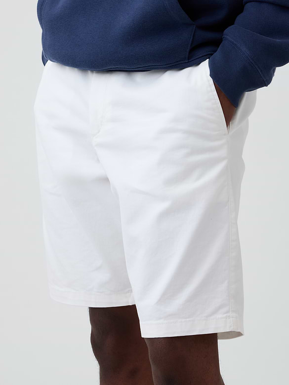 9" Essential Khaki Shorts
