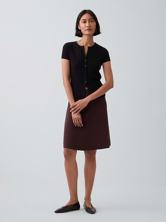 Easy Knee-Length Skirt