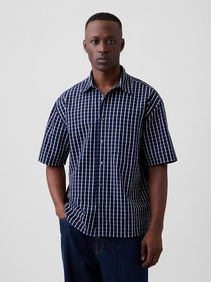 Image number 1 showing, Poplin Shirt in Boxy Fit