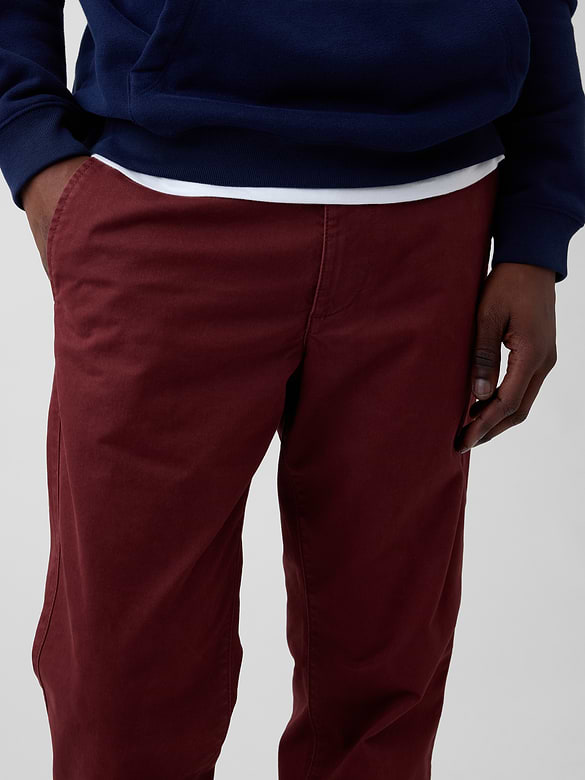 GapFlex Essential Khakis in Straight Fit