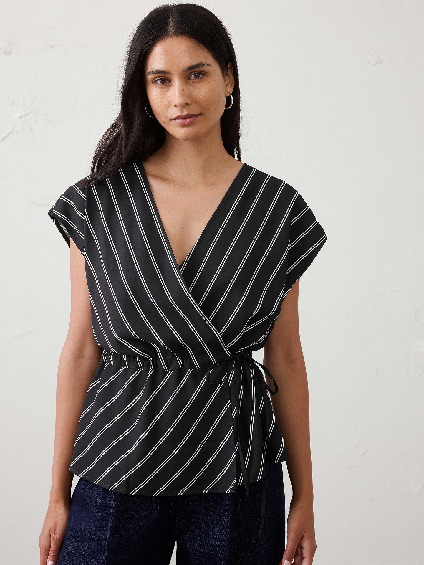 Image number 1 showing, Wrap Top
