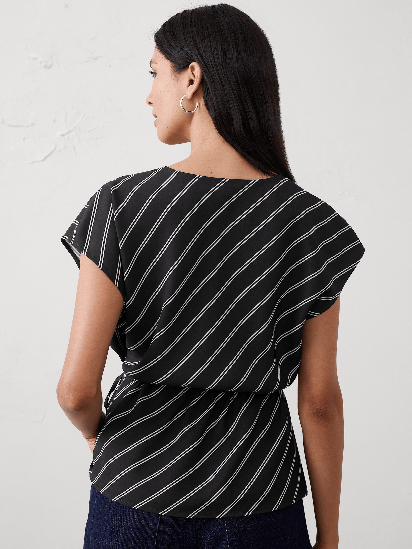 Image number 2 showing, Wrap Top