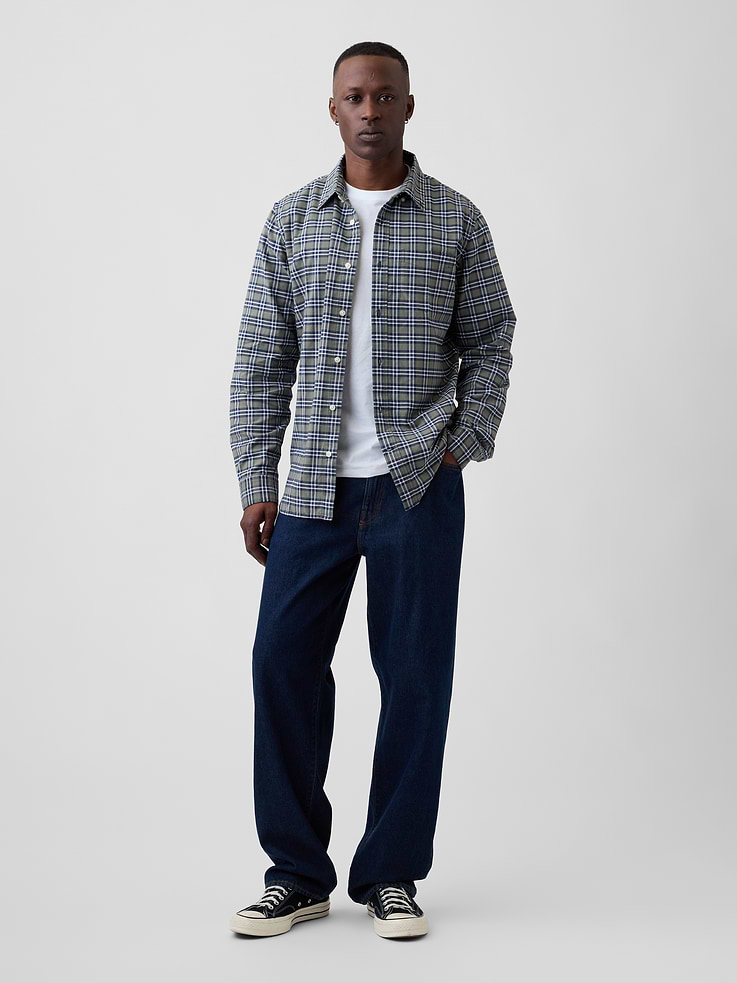 Image number 3 showing, Oxford Shirt in Standard Fit