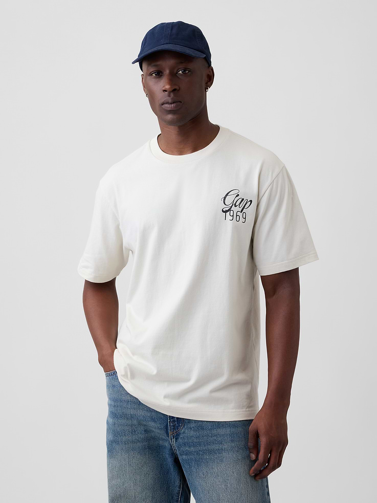 Image number 1 showing, Everyday Soft Relaxed Graphic T-Shirt
