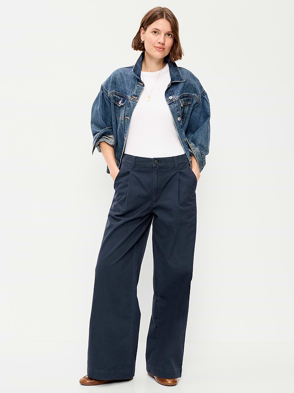 Mid-Rise Pleated Wide-Leg Pants