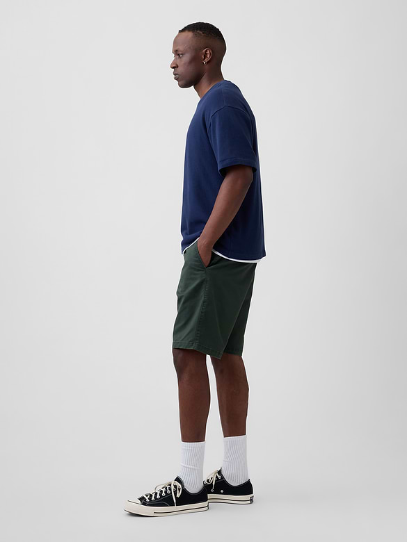 9" Essential Khaki Shorts