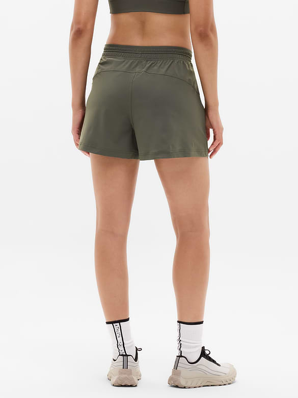 Crosstrain 4" Short