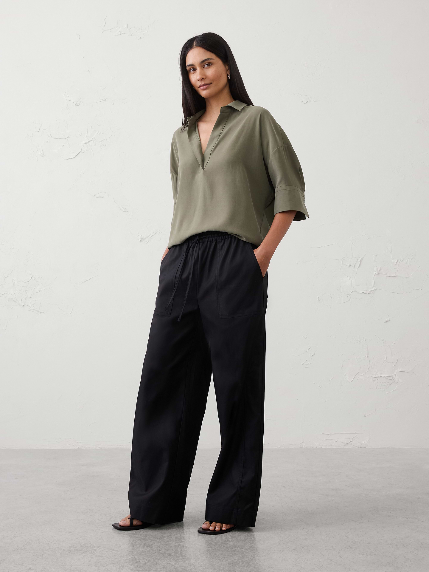 Image number 1 showing, Drapey Twill Collared Popover Top