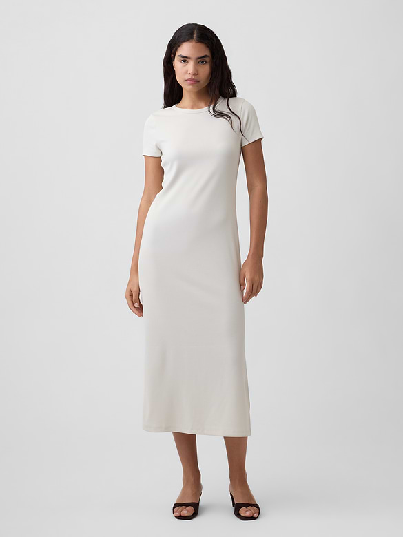 Modern Ribbed Maxi Dress