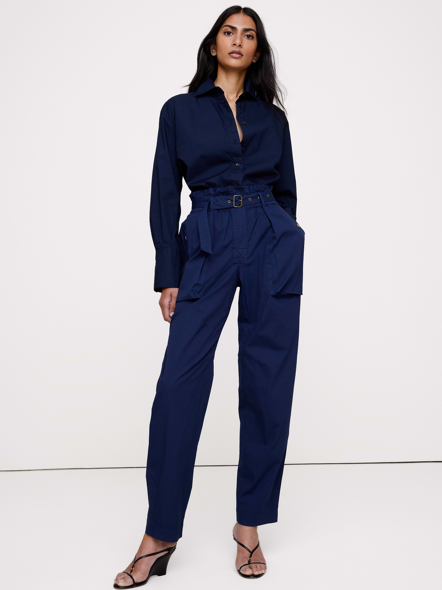 L'image numéro 1 présente Pantalon à taille froncée en coton indéchirable