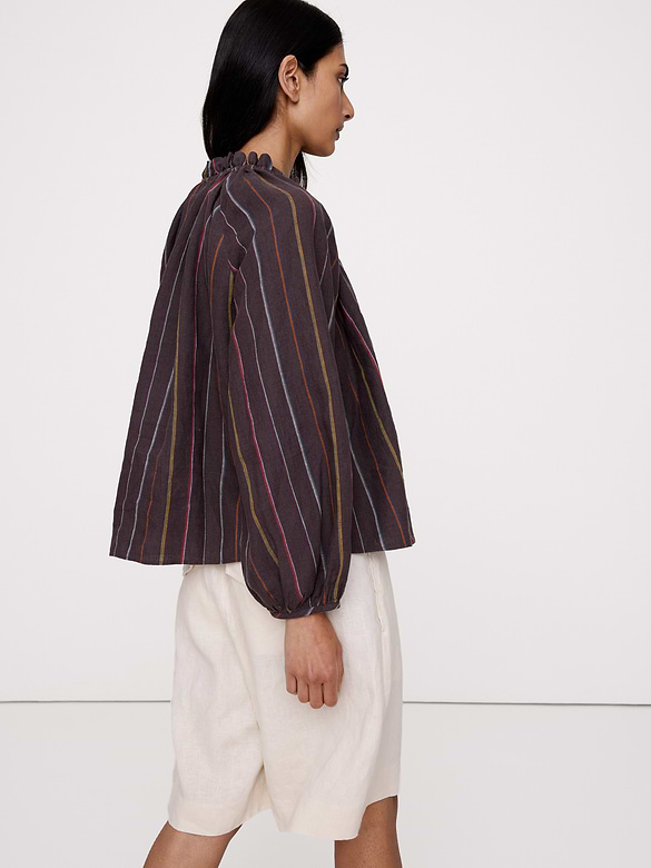 Linen Ruffle-Neck Top