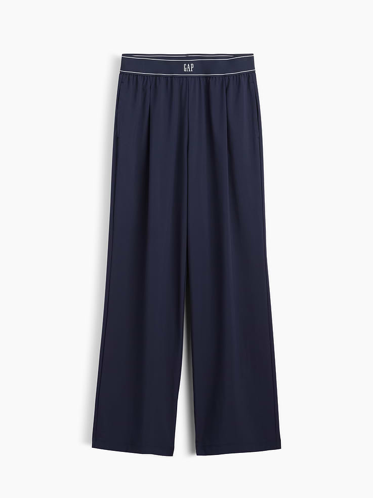 Image number 7 showing, GapFit Pleated Easy Logo Pants