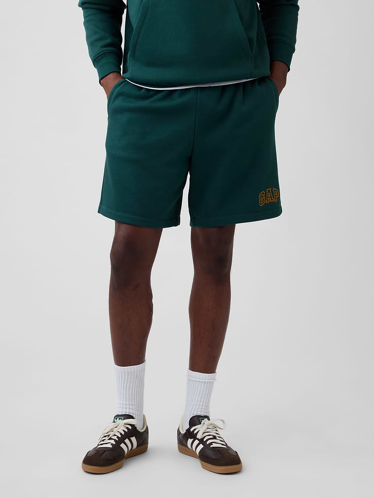 Image number 3 showing, Gap Logo Shorts